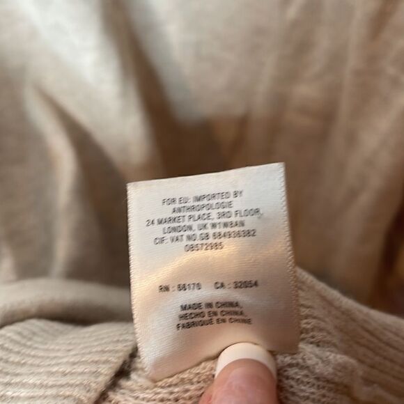 Anthropology Moth V Neck Sweater. Size XS. - Picture 6 of 7